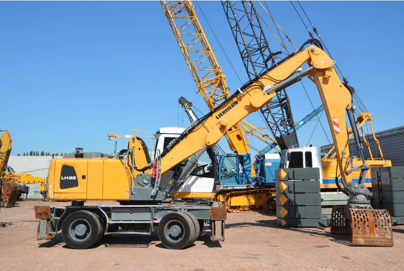Liebherr LH 22 M - آلة التعامل مع النفايات: صورة 4 Liebherr LH 22 M - آلة التعامل مع النفايات: صورة 4