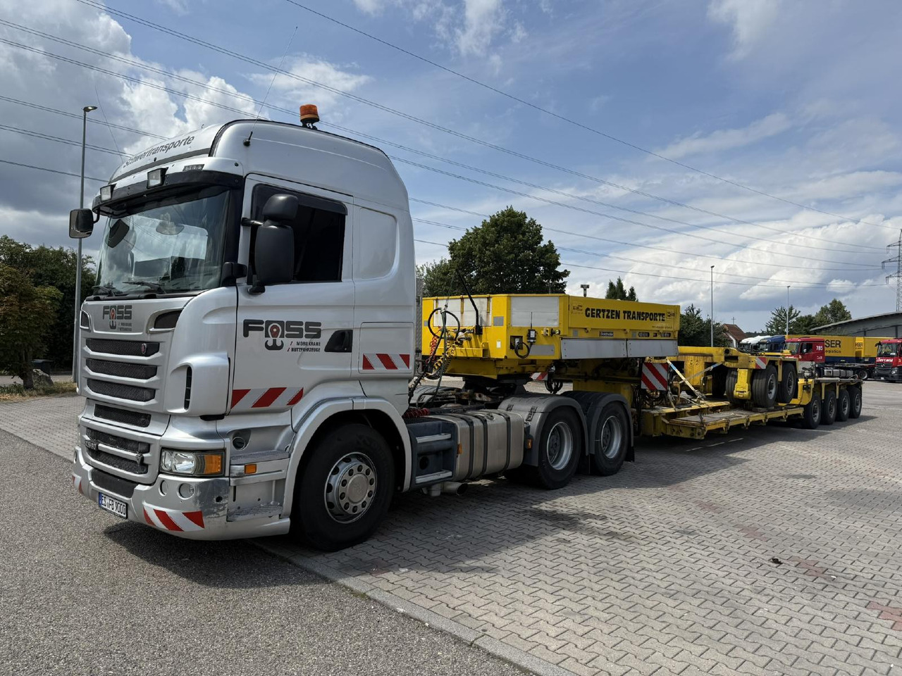 Goldhofer STHP-XLE 2+4 (6) | Baggerbrücke - Tiefbett - نصف مقطورة بلودر منخفض: صورة 1 Goldhofer STHP-XLE 2+4 (6) | Baggerbrücke - Tiefbett - نصف مقطورة بلودر منخفض: صورة 1