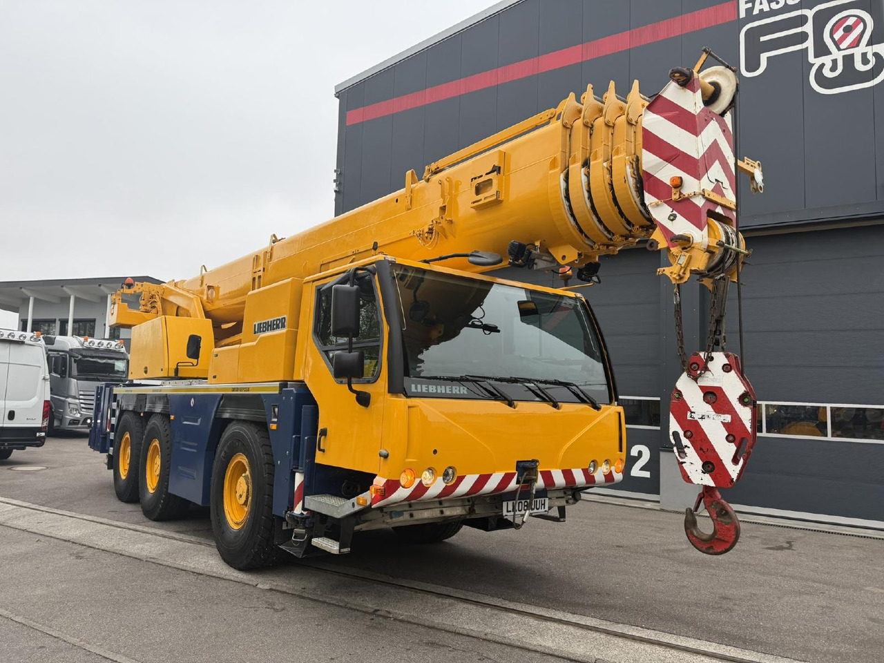 Liebherr LTM 1055-3.2 (08 - 084 745) | 6 x 6 - موبايل كرين: صورة 1 Liebherr LTM 1055-3.2 (08 - 084 745) | 6 x 6 - موبايل كرين: صورة 1