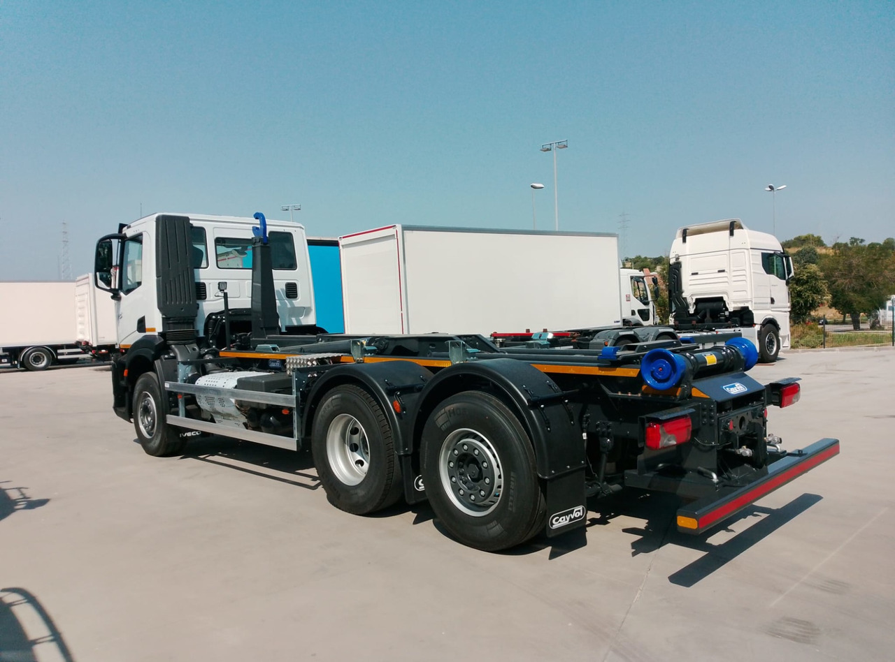 IVECO AD280X40 YPS ON X-WAY E6 (Hook Equipment) - شاحنة برافعة خطافية: صورة 5 IVECO AD280X40 YPS ON X-WAY E6 (Hook Equipment) - شاحنة برافعة خطافية: صورة 5