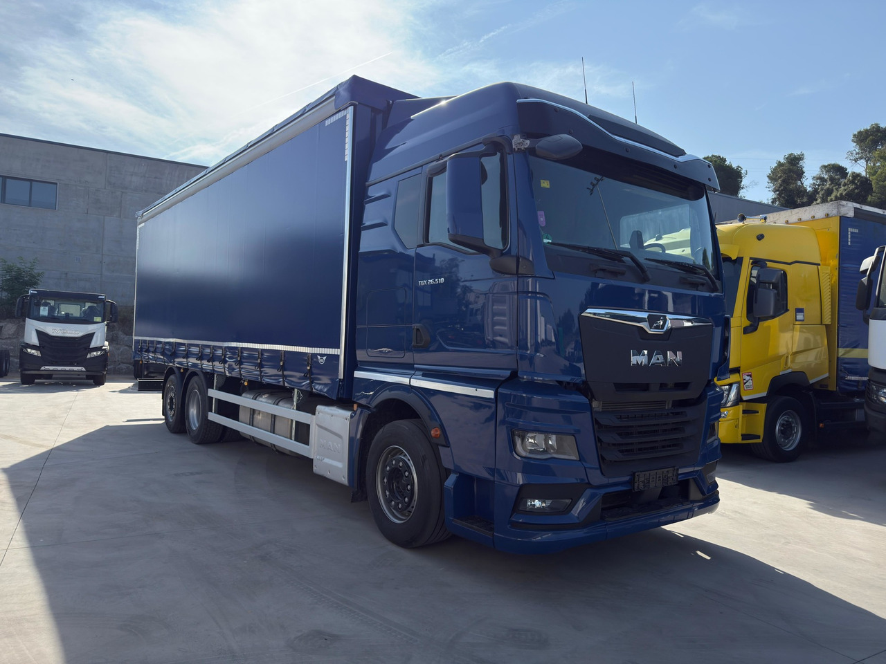 MAN 26.510 TGX E6 (Tauliner) - شاحنة ذات ستائر جانبية: صورة 2 MAN 26.510 TGX E6 (Tauliner) - شاحنة ذات ستائر جانبية: صورة 2