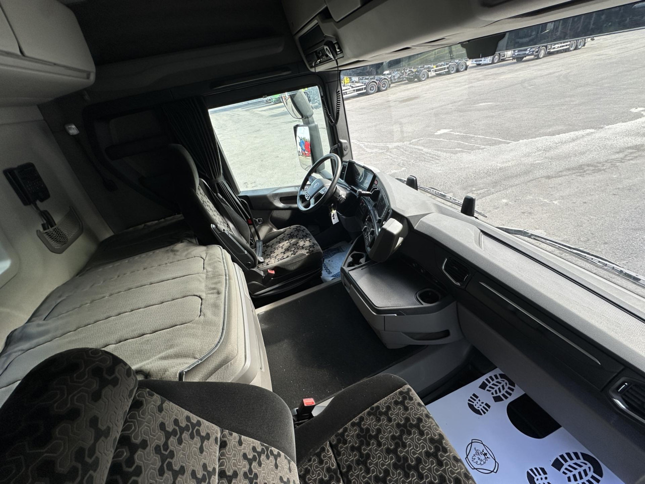 SCANIA R 450 B6x4HA - ناقلة حاويات/ شاحنة حاويات: صورة 2 SCANIA R 450 B6x4HA - ناقلة حاويات/ شاحنة حاويات: صورة 2