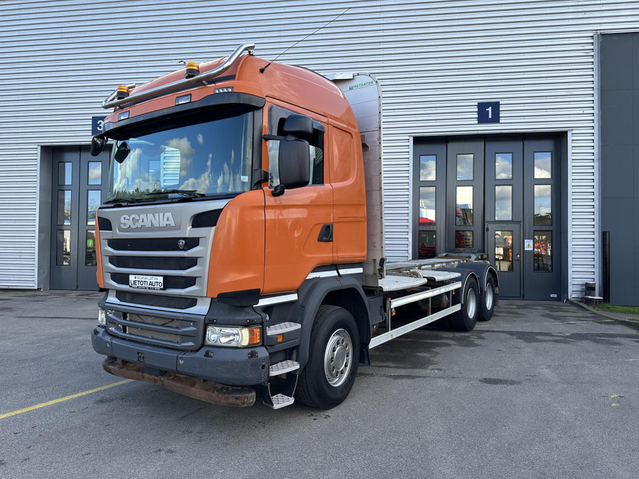 SCANIA R 450 CB6x4HHZ - شاحنة بهيكل معدني للمقصورة: صورة 4 SCANIA R 450 CB6x4HHZ - شاحنة بهيكل معدني للمقصورة: صورة 4