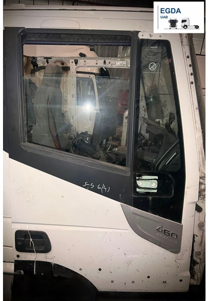 Iveco Stralis - باب و قطع الغيار: صورة 1 Iveco Stralis - باب و قطع الغيار: صورة 1