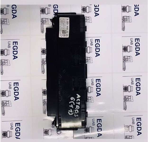 Mercedes-Benz ACTROS 6 (11) - وحدة إي سي يو: صورة 2 Mercedes-Benz ACTROS 6 (11) - وحدة إي سي يو: صورة 2