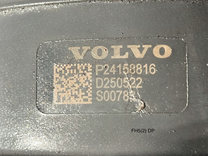 Volvo Right side - قطع الغيار: صورة 2 Volvo Right side - قطع الغيار: صورة 2