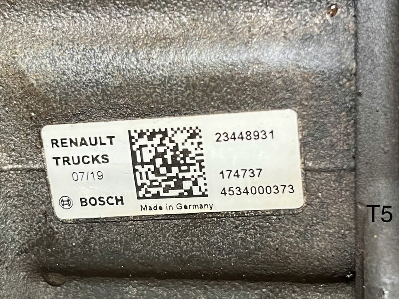 Volvo - مضخة المقود: صورة 3 Volvo - مضخة المقود: صورة 3