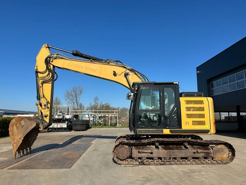 CAT 320 E - حفار زاحف: صورة 1 CAT 320 E - حفار زاحف: صورة 1