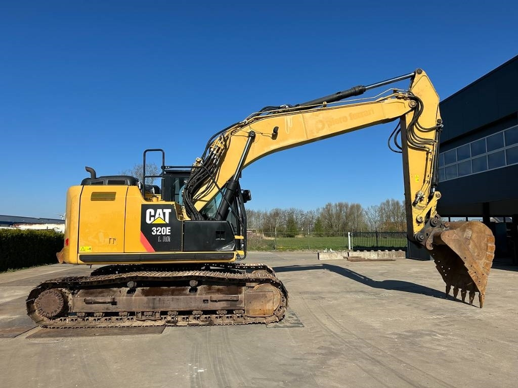 CAT 320 E - حفار زاحف: صورة 5 CAT 320 E - حفار زاحف: صورة 5