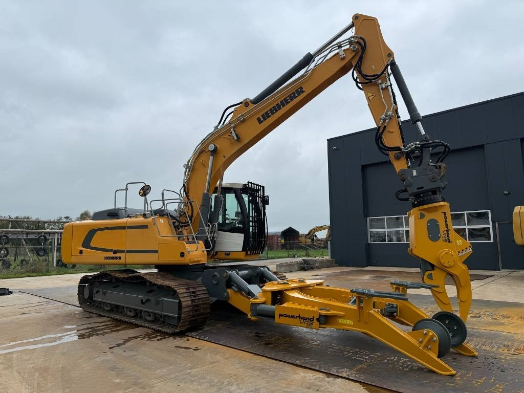 Liebherr R922 LC car dismantler - حفار هدم: صورة 4 Liebherr R922 LC car dismantler - حفار هدم: صورة 4