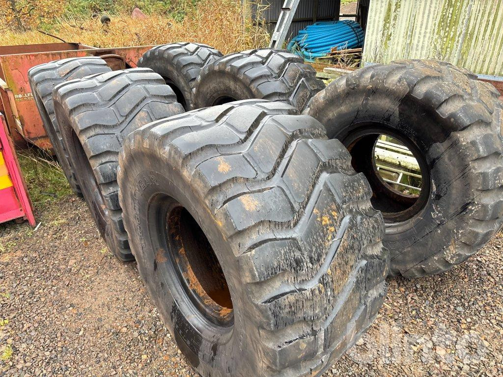 750/65R25 - إطارات - آلات الإنشاء: صورة 1 750/65R25 - إطارات - آلات الإنشاء: صورة 1