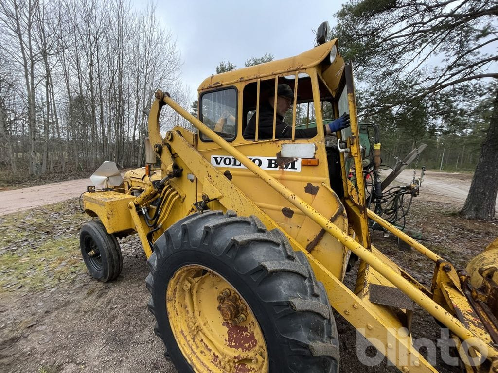 BM H10 2053 - اللودر بعجل: صورة 2 BM H10 2053 - اللودر بعجل: صورة 2