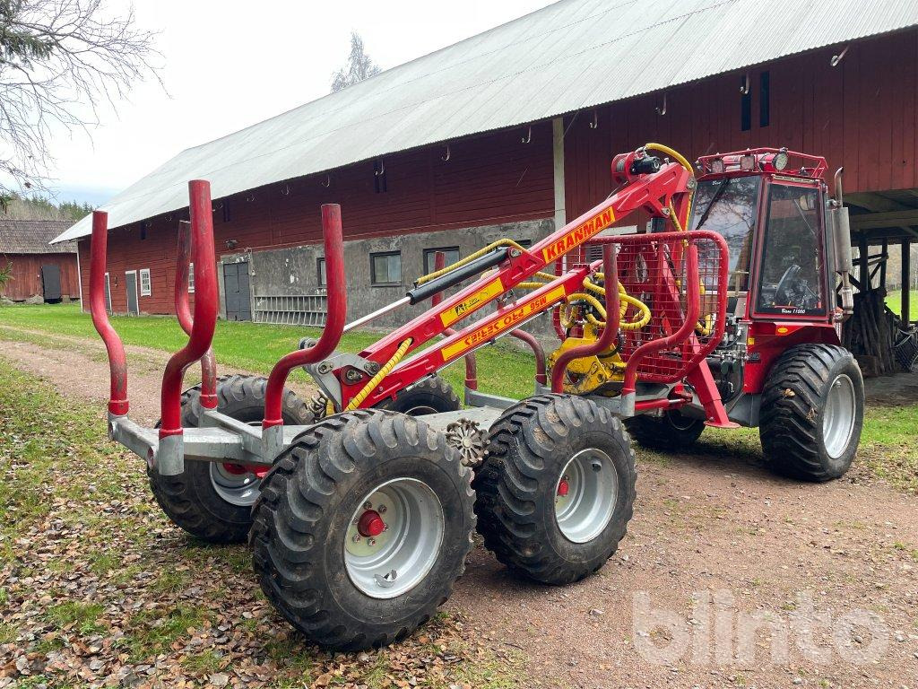 Bison 11000 - جرار شحن جذوع أشجار الغابات: صورة 3 Bison 11000 - جرار شحن جذوع أشجار الغابات: صورة 3