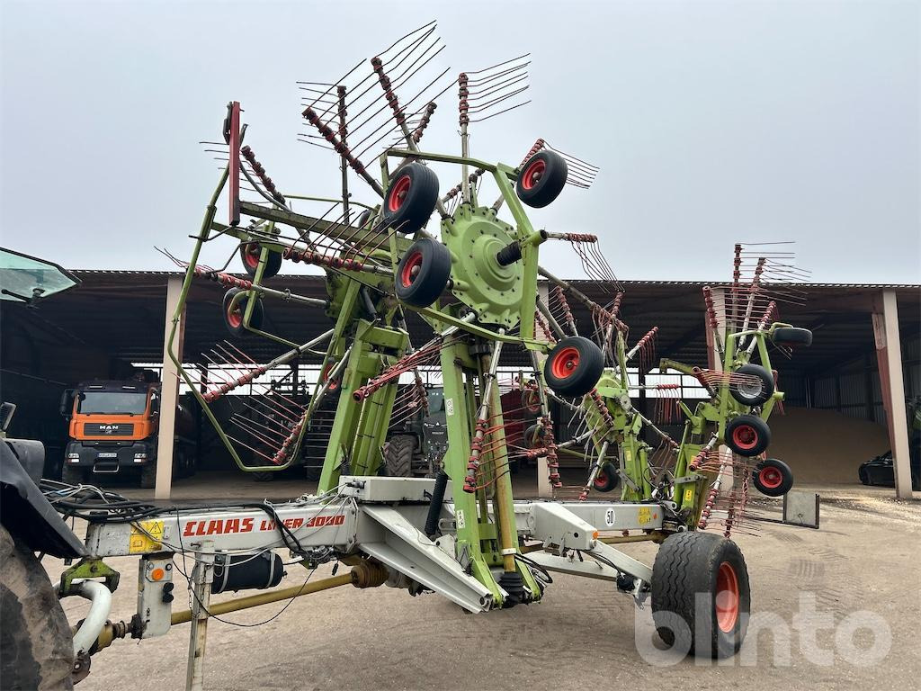 CLAAS Typ/UTyp 605/200 (2002) - نشارة الدريس/ شوكة جرف: صورة 4 CLAAS Typ/UTyp 605/200 (2002) - نشارة الدريس/ شوكة جرف: صورة 4