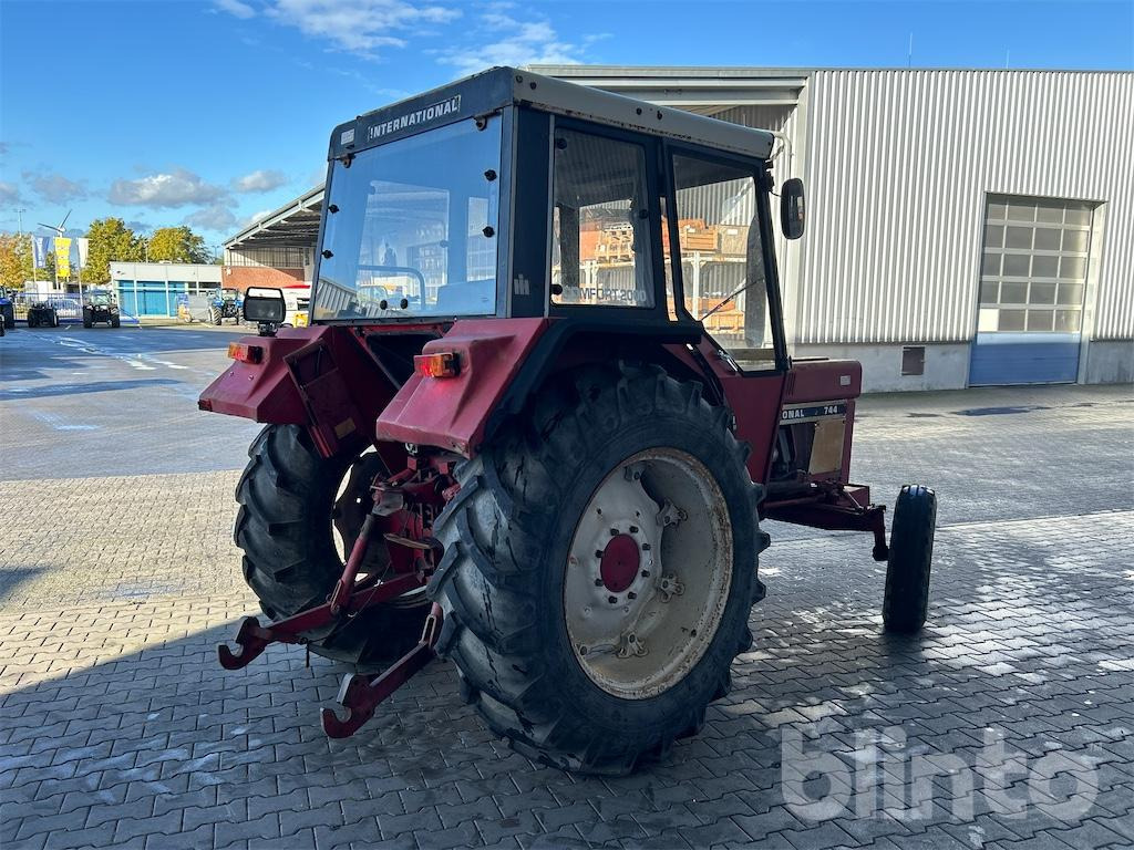 Case IHC 744 - جرار: صورة 4 Case IHC 744 - جرار: صورة 4