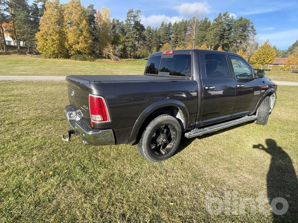 DODGE RAM Hemi 5,7 - شاحنة البيك أب: صورة 3 DODGE RAM Hemi 5,7 - شاحنة البيك أب: صورة 3