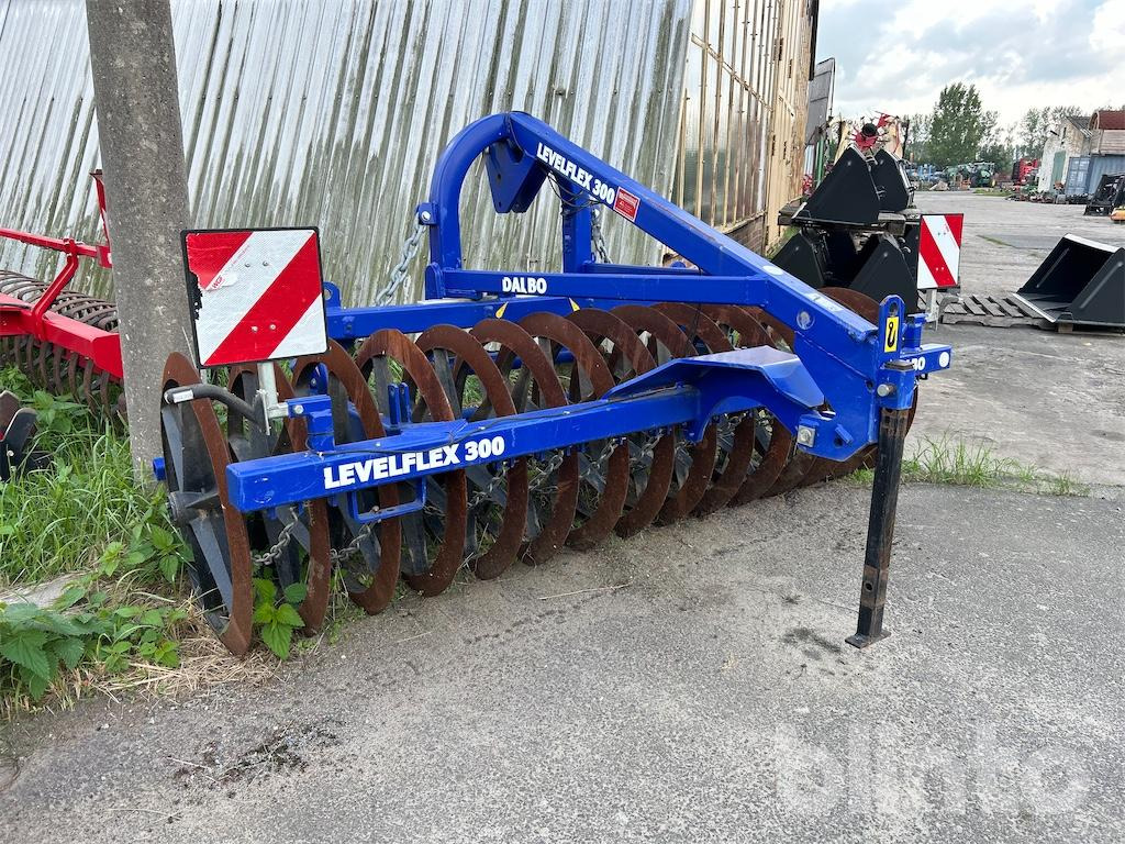 Dalbo Levelflex 300 - محراث: صورة 1 Dalbo Levelflex 300 - محراث: صورة 1