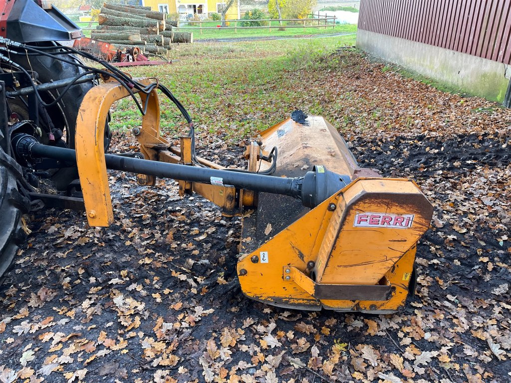 Ferri ZL 180 - جزازة حافة: صورة 4 Ferri ZL 180 - جزازة حافة: صورة 4