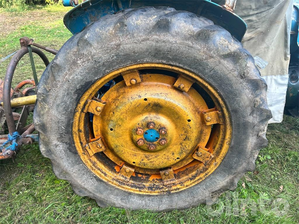 جرار Fordson Power Major (1953): صورة 25 جرار Fordson Power Major (1953): صورة 25