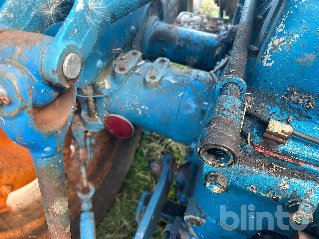 جرار Fordson Power Major (1953): صورة 38 جرار Fordson Power Major (1953): صورة 38