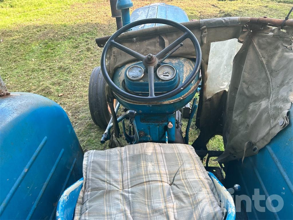 جرار Fordson Power Major (1953): صورة 36 جرار Fordson Power Major (1953): صورة 36