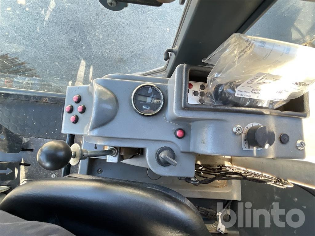 سياره كنس شوارع HAKO Citymaster 1200: صورة 28