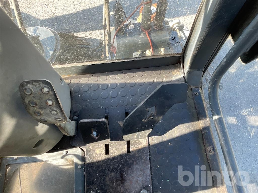سياره كنس شوارع HAKO Citymaster 1200: صورة 27