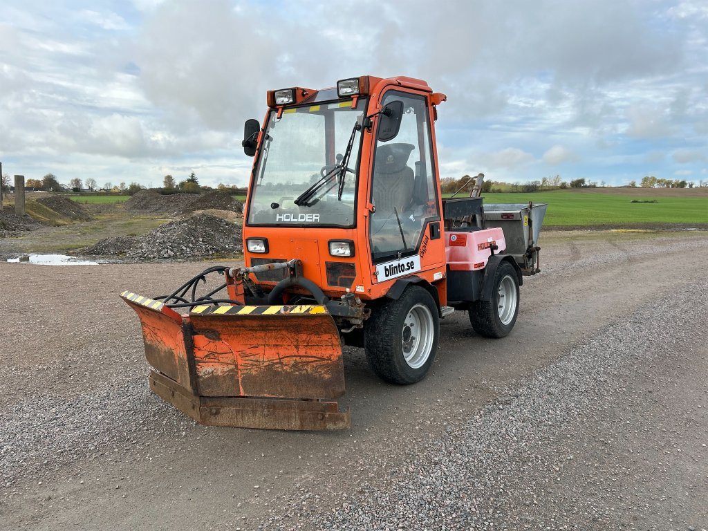 HOLDER 202 - سيارة خدمات/ سيارة خاصة: صورة 1 HOLDER 202 - سيارة خدمات/ سيارة خاصة: صورة 1