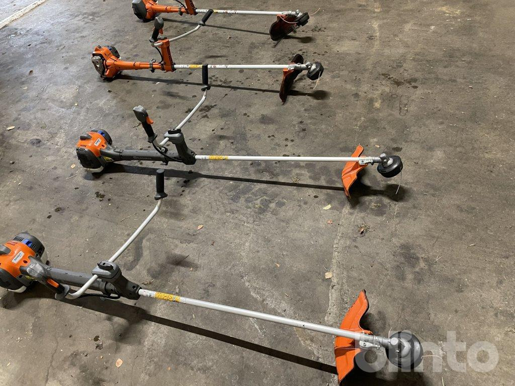 Husqvarna 525 RXT - جزازة عشب الحدائق: صورة 2 Husqvarna 525 RXT - جزازة عشب الحدائق: صورة 2