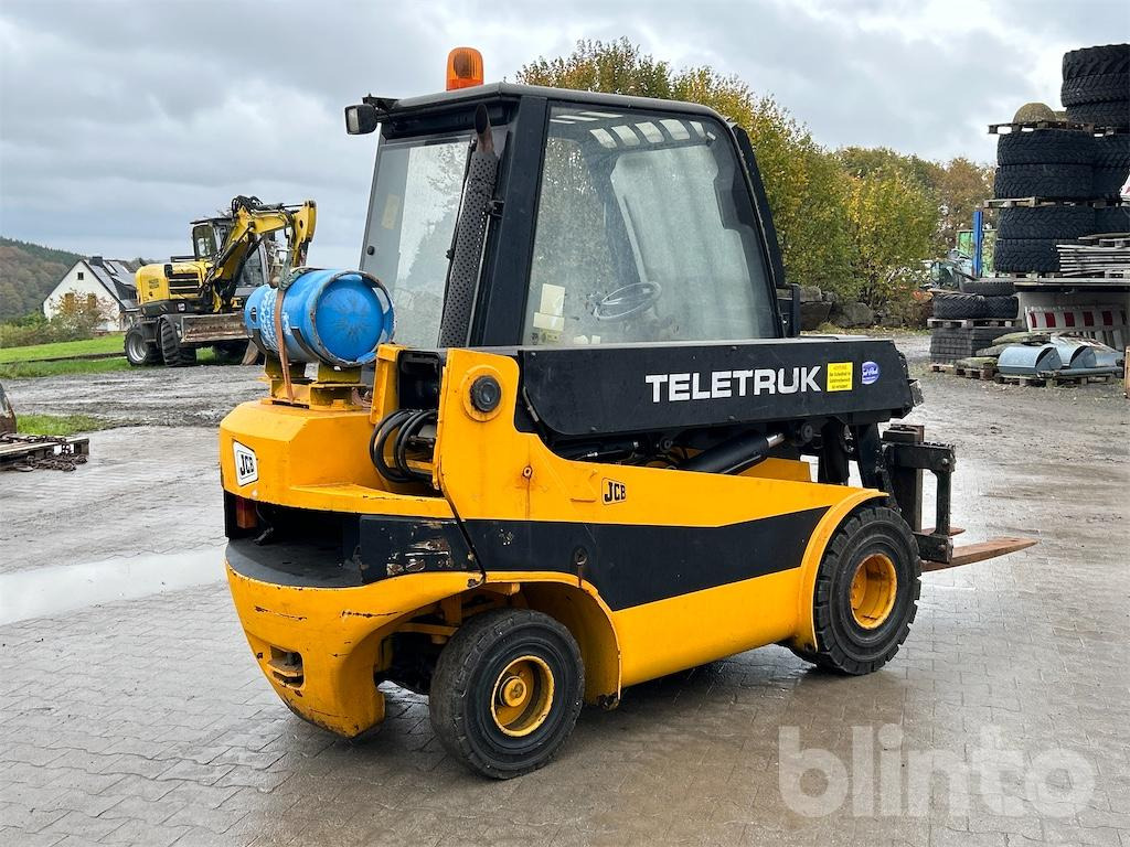 JCB TLT 30G (2003) - آلة رفع ونقل تلسكوبية: صورة 4 JCB TLT 30G (2003) - آلة رفع ونقل تلسكوبية: صورة 4