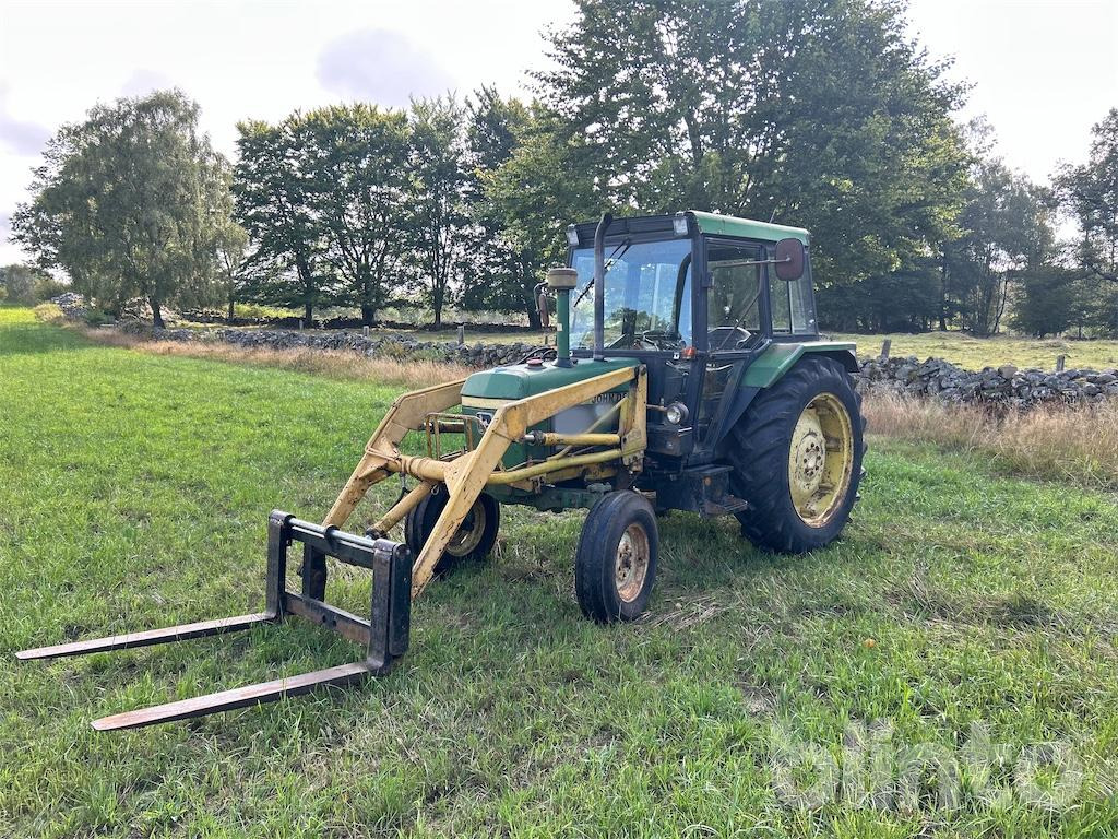 JOHN DEERE 1140 HILO - Lastare & Redskap - جرار: صورة 1 JOHN DEERE 1140 HILO - Lastare & Redskap - جرار: صورة 1