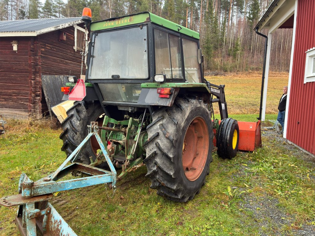 JOHN DEERE 1640 TSS - جرار: صورة 5 JOHN DEERE 1640 TSS - جرار: صورة 5