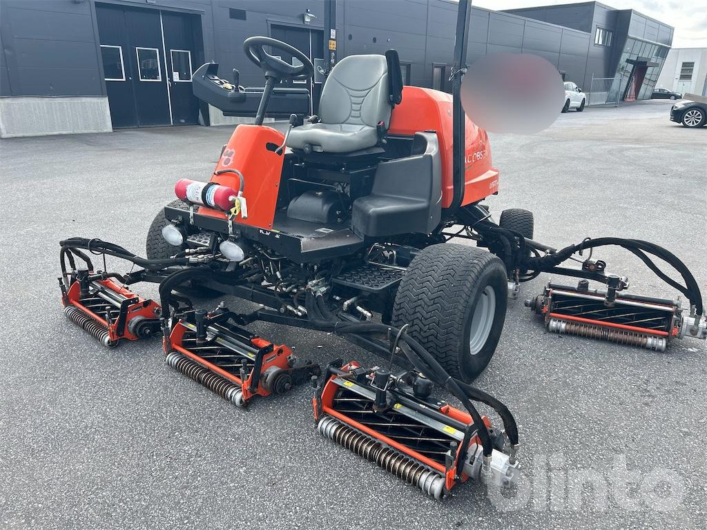 Jacobsen LF577 4WD - جزازة عشب الحدائق: صورة 1 Jacobsen LF577 4WD - جزازة عشب الحدائق: صورة 1