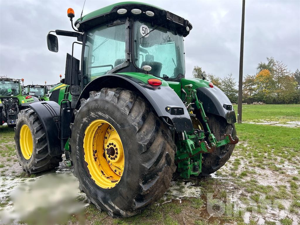 John Deere 7230 R (2015) - جرار: صورة 3 John Deere 7230 R (2015) - جرار: صورة 3
