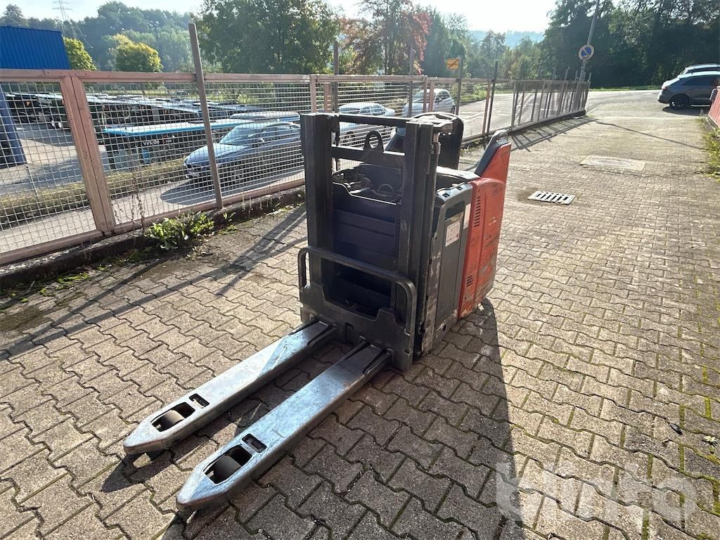 Linde L12L SP - آلة تكديس: صورة 1 Linde L12L SP - آلة تكديس: صورة 1
