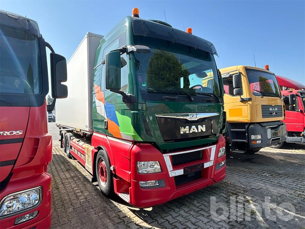 MAN TGX mit BA Wechselaufbau (2016) - شاحنة صندوقية: صورة 2 MAN TGX mit BA Wechselaufbau (2016) - شاحنة صندوقية: صورة 2