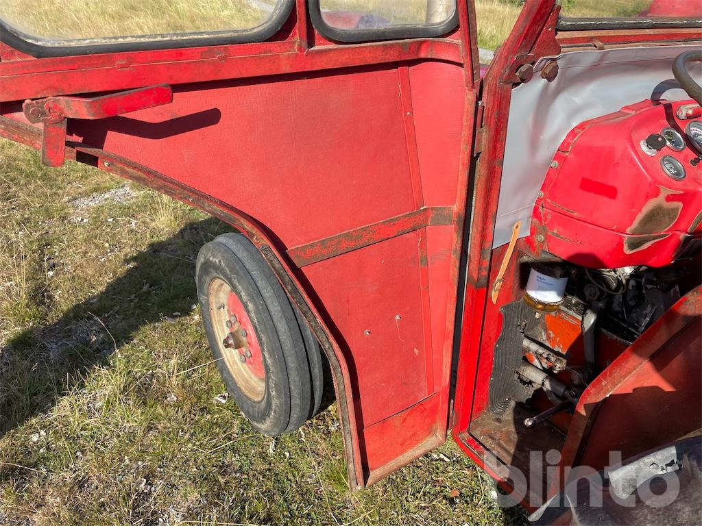 جرار MASSEY FERGUSON 135: صورة 20 جرار MASSEY FERGUSON 135: صورة 20