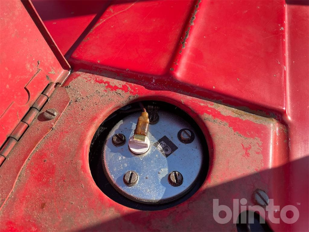 جرار MASSEY FERGUSON 135: صورة 32 جرار MASSEY FERGUSON 135: صورة 32