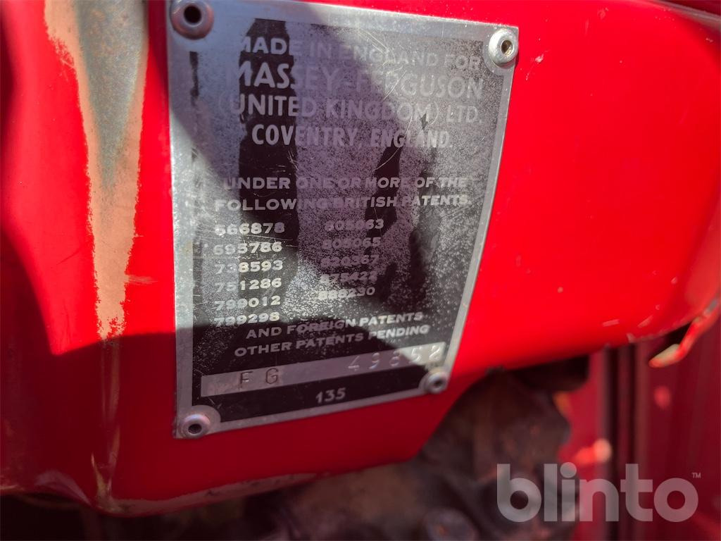 جرار MASSEY FERGUSON 135: صورة 12 جرار MASSEY FERGUSON 135: صورة 12