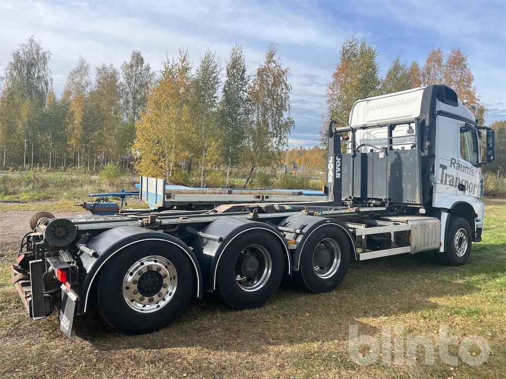 MERCEDES-BENZ Arocs 3251 8x4 - شاحنة برافعة خطافية: صورة 5 MERCEDES-BENZ Arocs 3251 8x4 - شاحنة برافعة خطافية: صورة 5