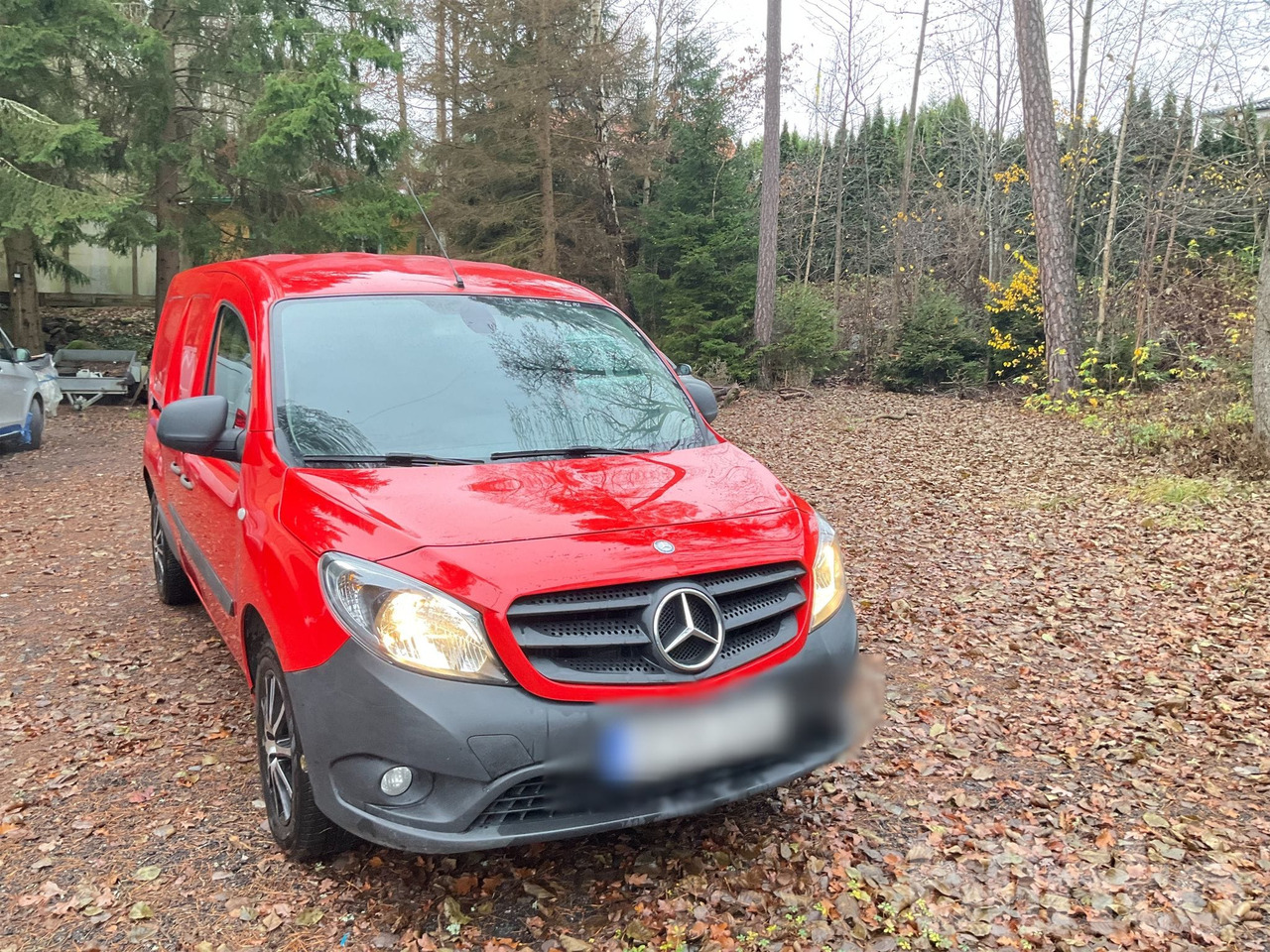 MERCEDES-BENZ CITAN - شاحنة توصيل مغلقة: صورة 2 MERCEDES-BENZ CITAN - شاحنة توصيل مغلقة: صورة 2