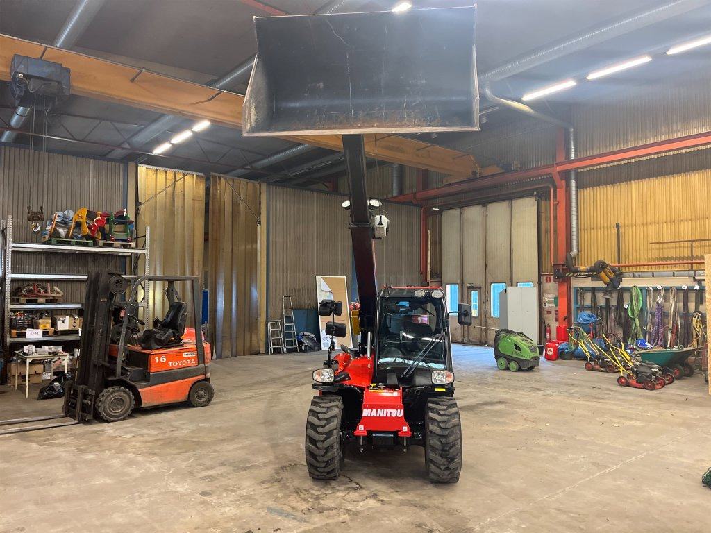 Manitou MLT 420-60H - آلة رفع ونقل تلسكوبية: صورة 3 Manitou MLT 420-60H - آلة رفع ونقل تلسكوبية: صورة 3