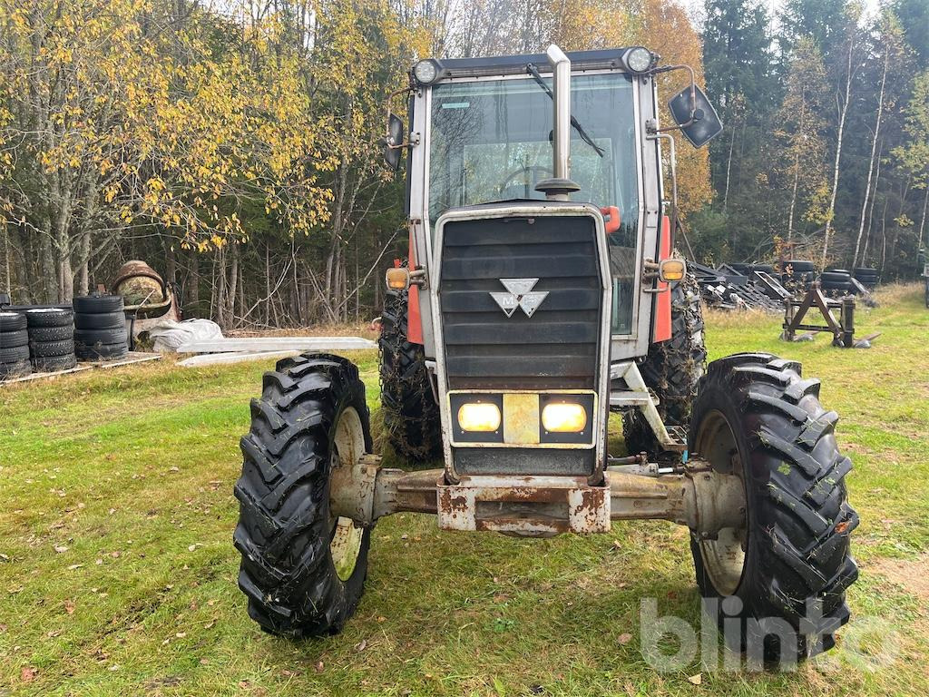 Massey Ferguson 2640 - جرار: صورة 2 Massey Ferguson 2640 - جرار: صورة 2