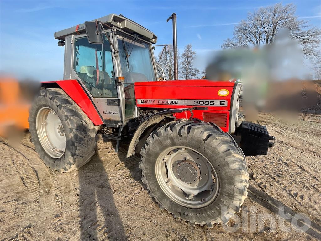 Massey Ferguson B95/4 - جرار: صورة 2 Massey Ferguson B95/4 - جرار: صورة 2