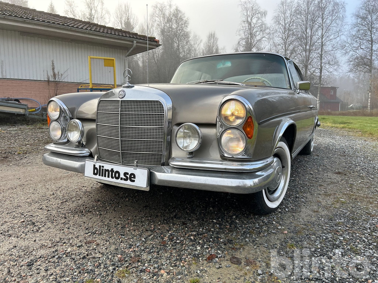 Mercedes Benz 220 SE B C - سيارة: صورة 2 Mercedes Benz 220 SE B C - سيارة: صورة 2