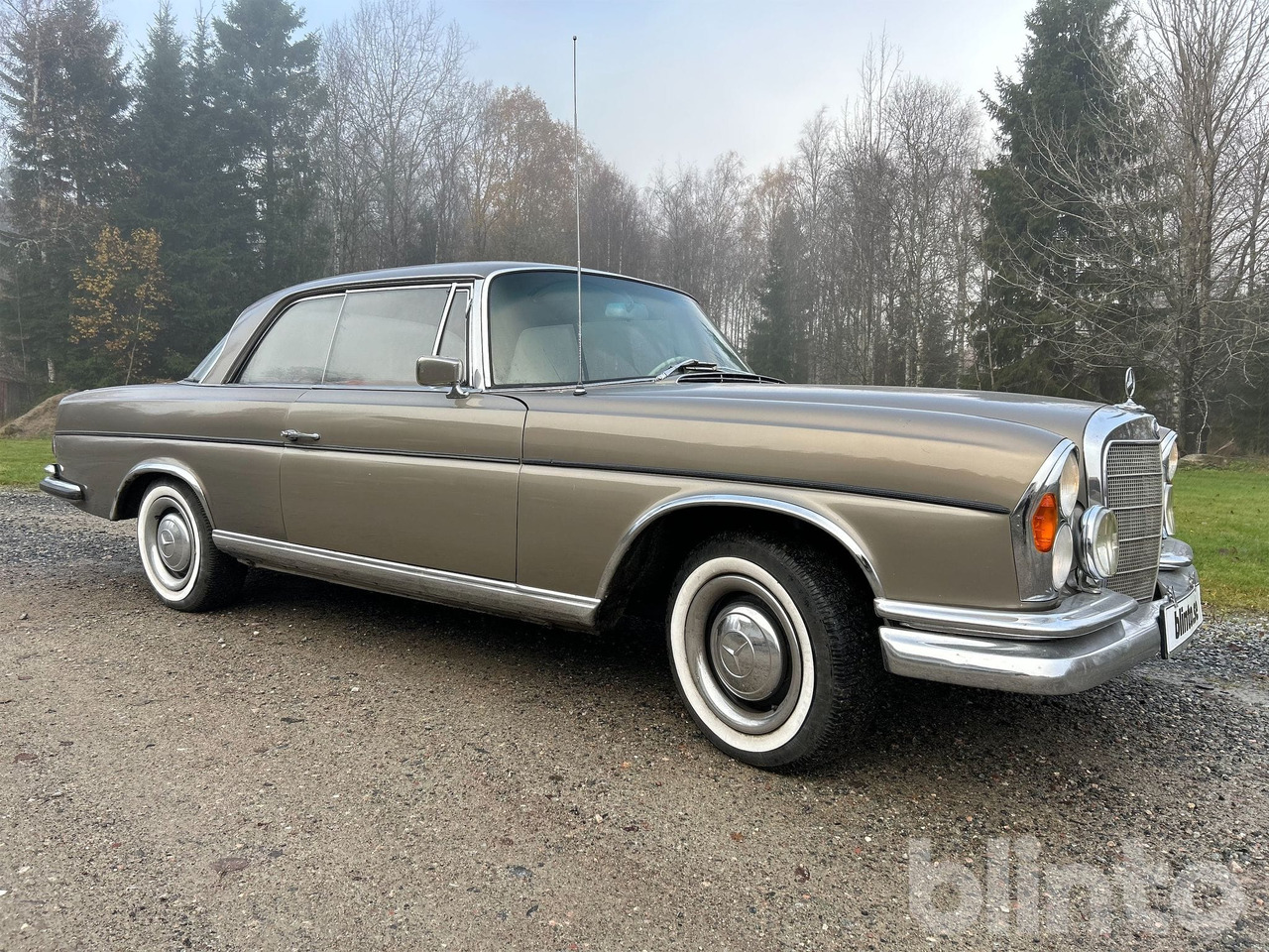 Mercedes Benz 220 SE B C - سيارة: صورة 5 Mercedes Benz 220 SE B C - سيارة: صورة 5