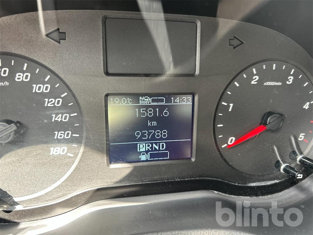 Mercedes Benz 314 CDI Sprinter (2021) - شاحنة توصيل مبردة: صورة 5 Mercedes Benz 314 CDI Sprinter (2021) - شاحنة توصيل مبردة: صورة 5
