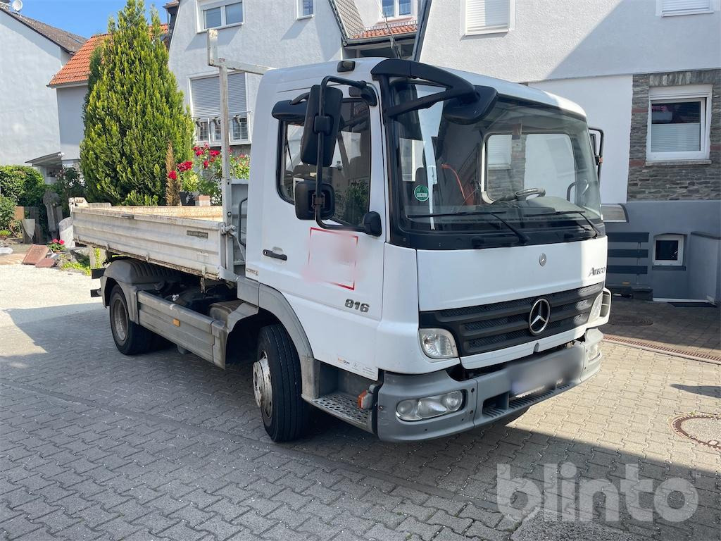 Mercedes Benz Atego (2008) - شاحنة قلاب: صورة 2 Mercedes Benz Atego (2008) - شاحنة قلاب: صورة 2
