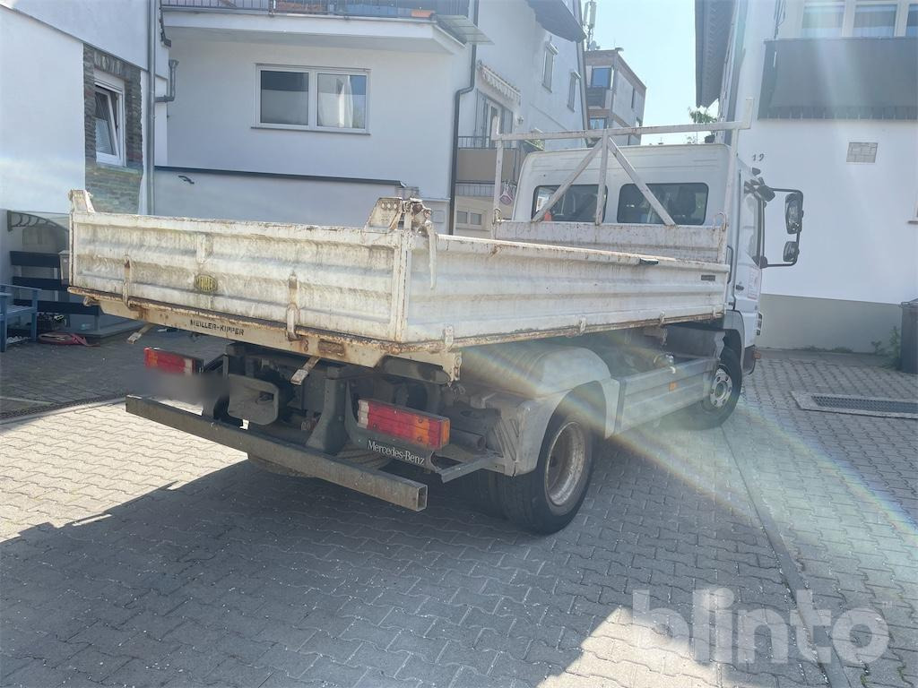 Mercedes Benz Atego (2008) - شاحنة قلاب: صورة 4 Mercedes Benz Atego (2008) - شاحنة قلاب: صورة 4