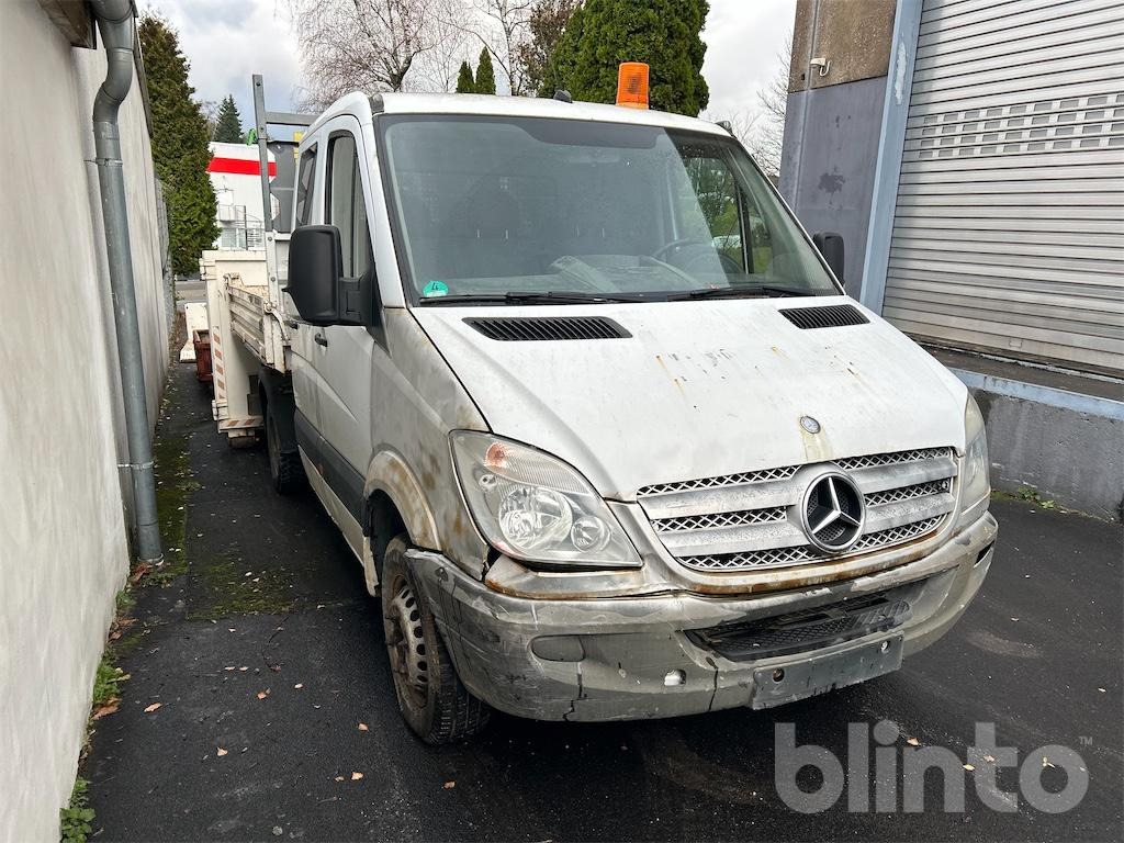 Mercedes-Benz Sprinter (2012) - شاحنة توصيل مفتوحة: صورة 2 Mercedes-Benz Sprinter (2012) - شاحنة توصيل مفتوحة: صورة 2